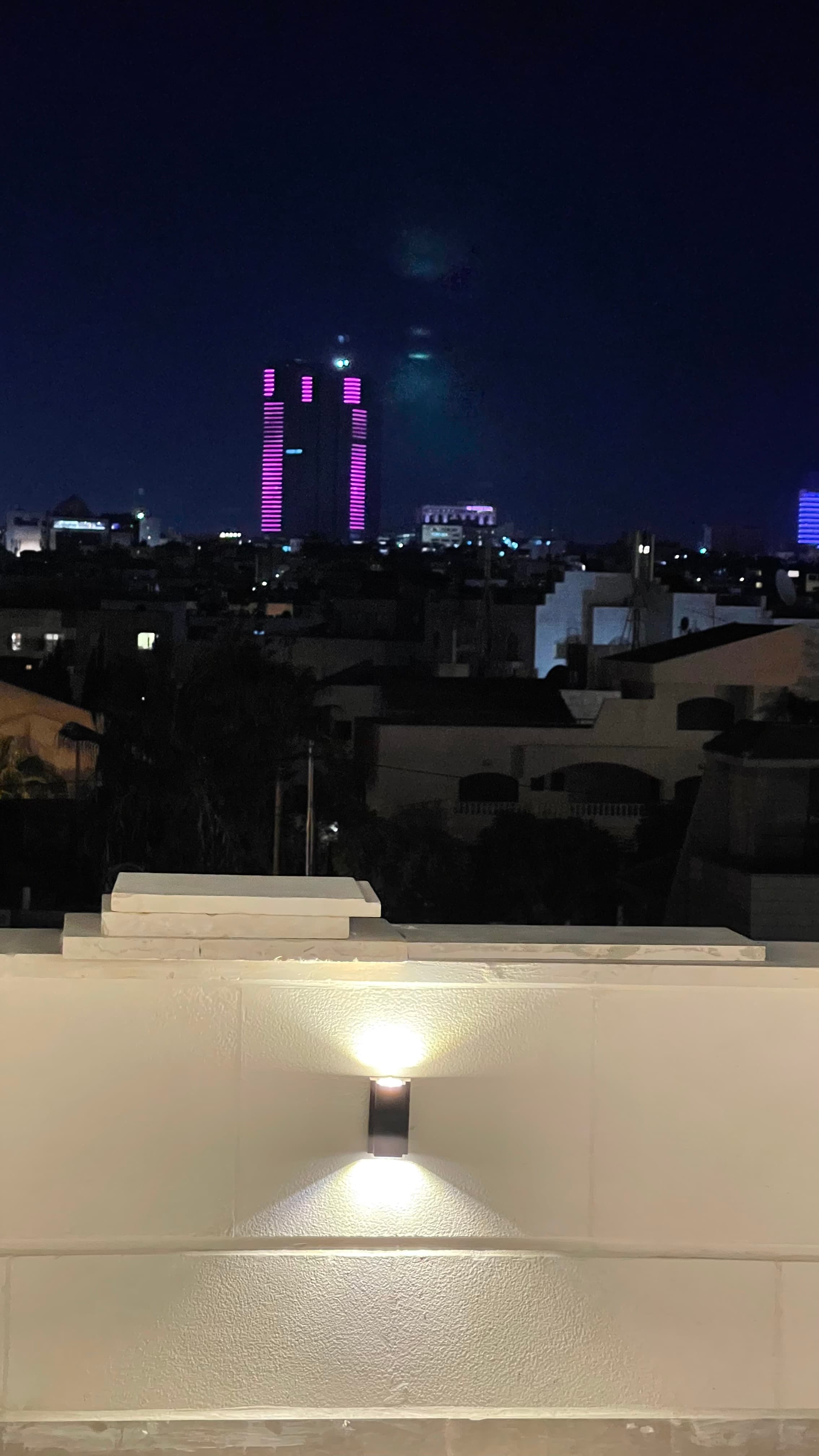 listing card gallery